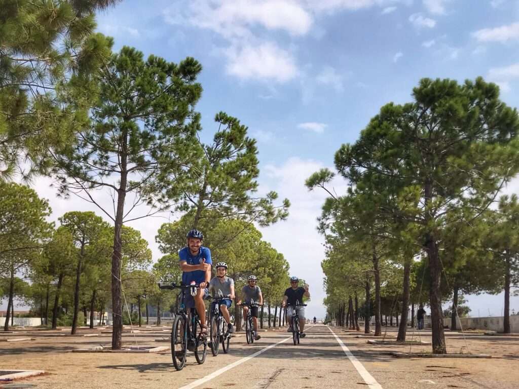 SNFCC boulevard, Athens riviera by bike